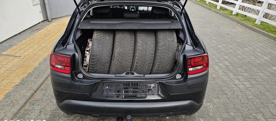 Citroen C4 Cactus cena 37800 przebieg: 177000, rok produkcji 2015 z Działdowo małe 137